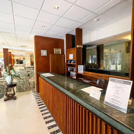 Hotel Broglia 4*