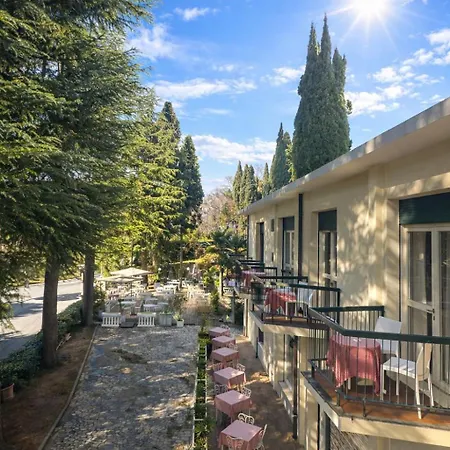 Broglia Hotel 4*
