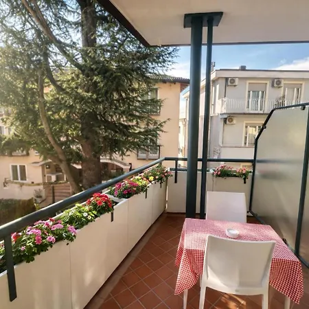 Hotel Broglia 4*
