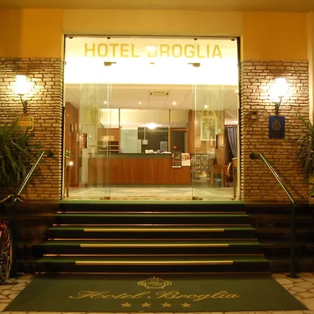 Hotel Broglia 4*