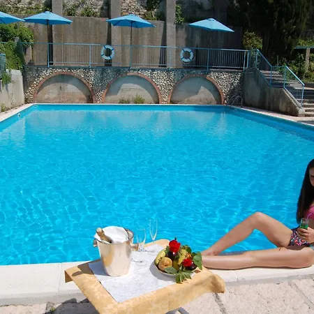 Broglia Sirmione