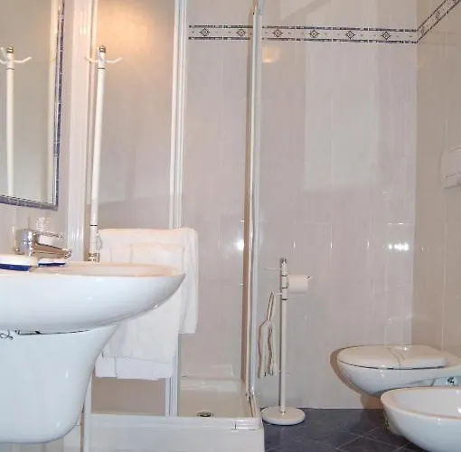 Hotel Broglia 4*