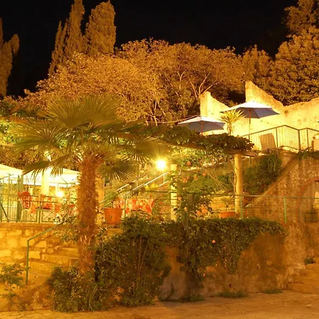 Hotel Broglia 4*
