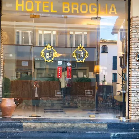 Broglia Hotel 4*