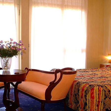 Hotel Broglia